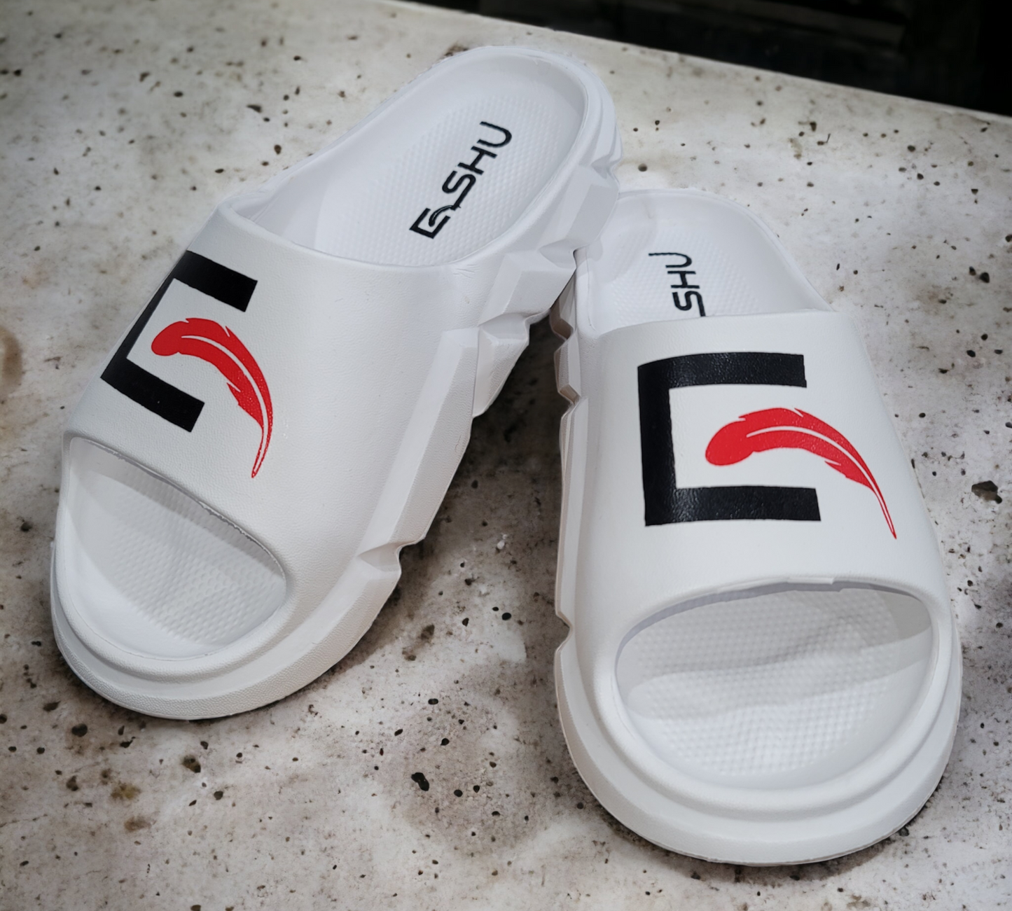 Eshu Apparel Ezzy Slides: Your Summer Fashion Statement